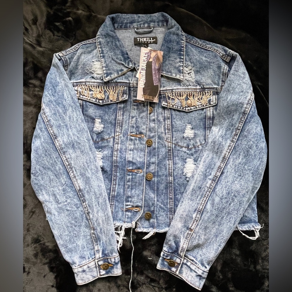 NEW!! Super Cute!! THRILL DISTRESSED JACKET!!